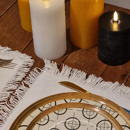 Bed & Breakfast Sous La Houlette, 3 Suites, Pool And Sauna On Demand Villers-la-Ville