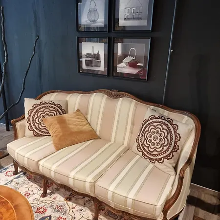 Sous La Houlette, 3 Suites, Pool And Sauna On Demand 4*