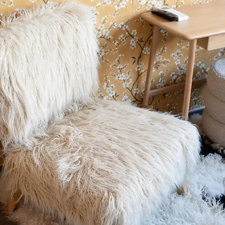 Bed & Breakfast Sous La Houlette, 3 Suites, Pool And Sona On Demand Villers-la-Ville