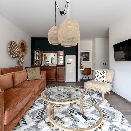 Sous La Houlette, 3 Suites, Pool And Sauna On Demand Villers-la-Ville