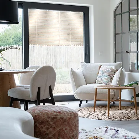 Sous La Houlette, 3 Suites, Pool And Sauna On Demand 4* Villers-la-Ville