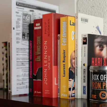 Sous La Houlette, 3 Suites, Pool And Sona On Demand Bed & Breakfast